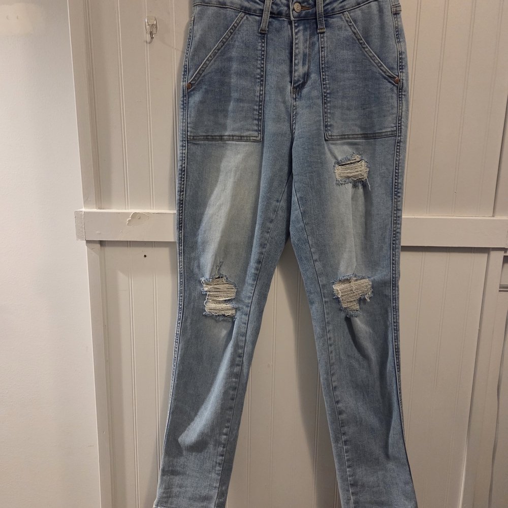 Judy Blue Light Wash Straight Leg Jeans